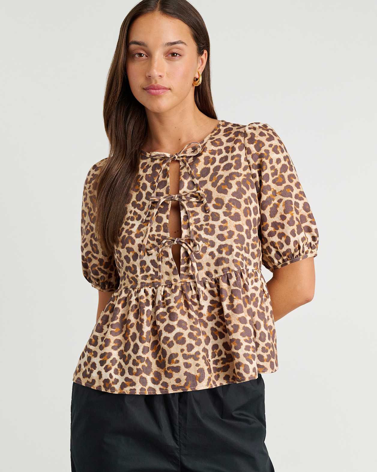 Leopard Linen Tie Blouse in LEOPARD