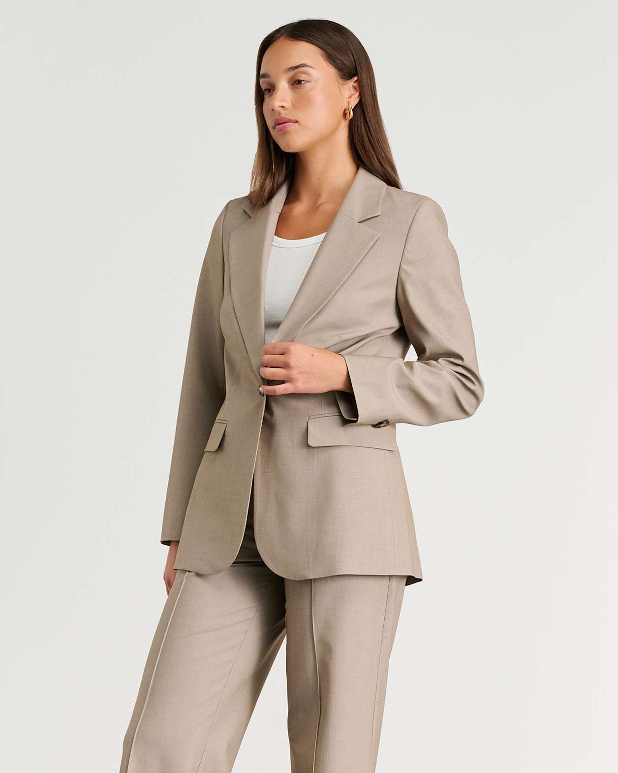 Gia Relaxed Blazer in MUSHROOM