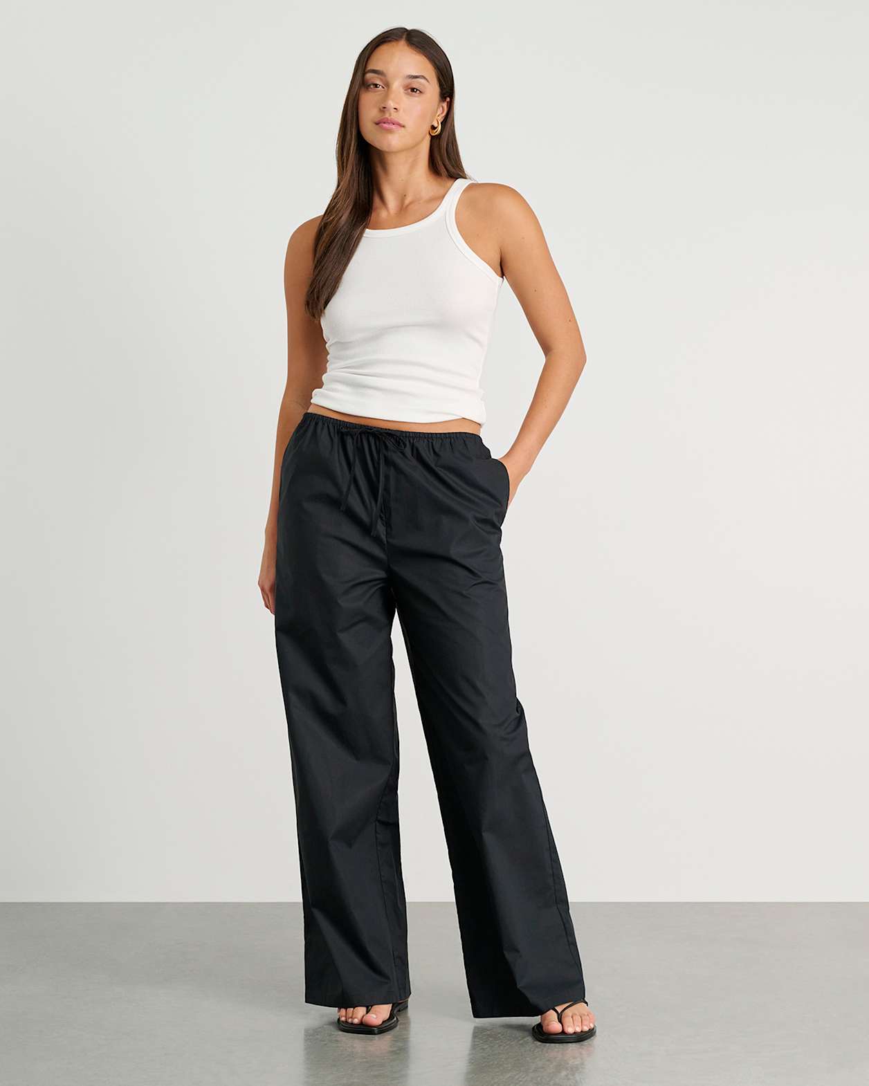 Poplin Relaxed Pant in BLACK
