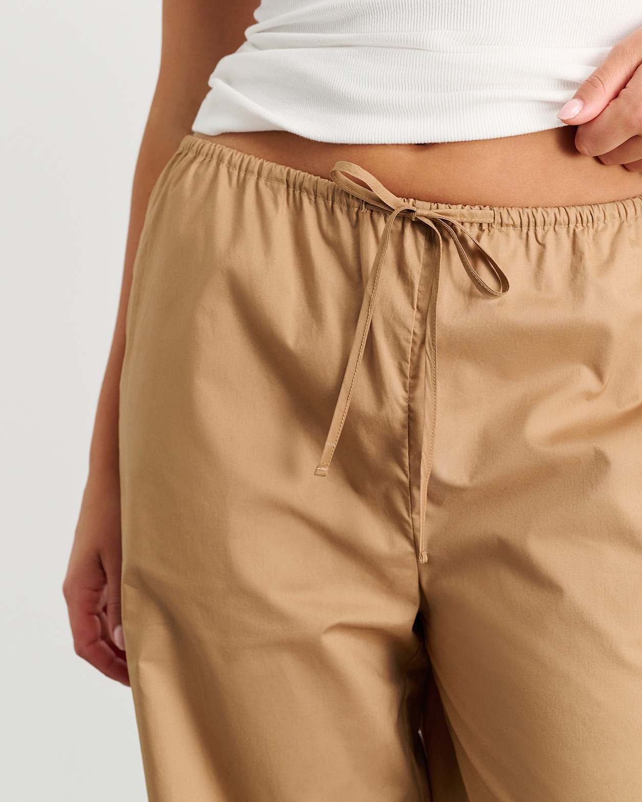 Poplin Relaxed Pant in COFFEE