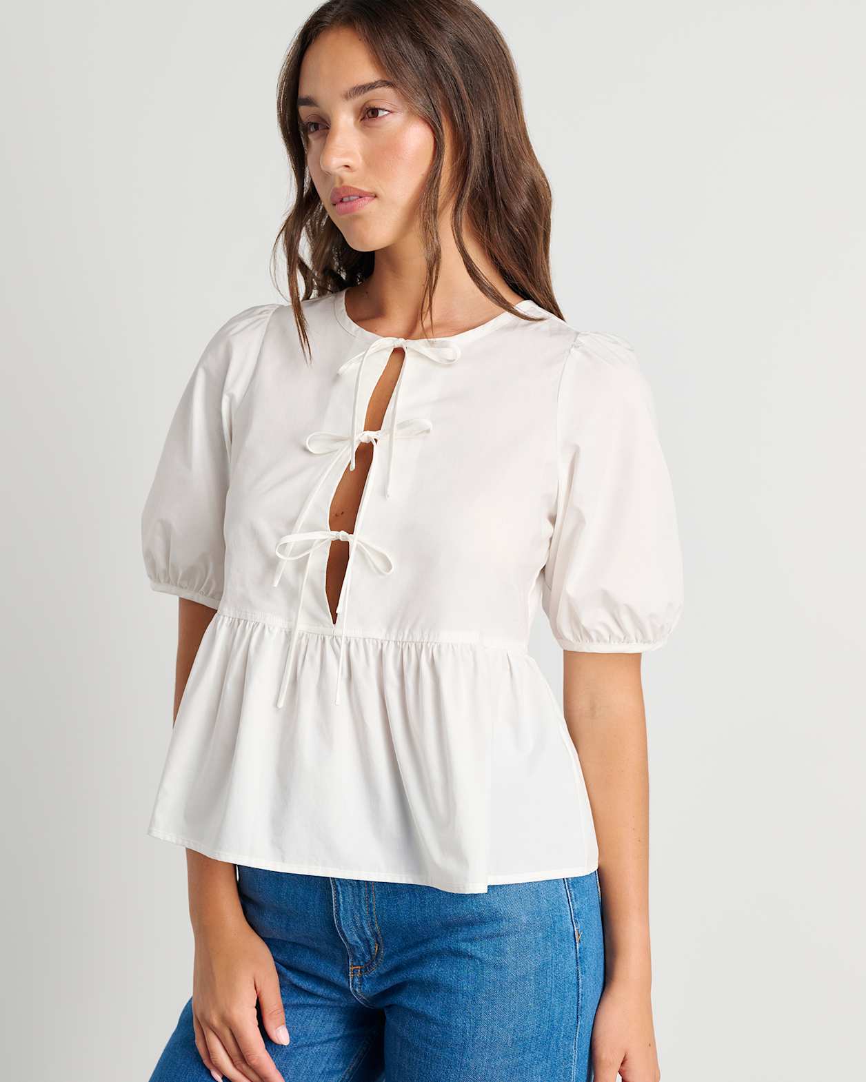 Poplin Puff Sleeve Tie Top in WHITE
