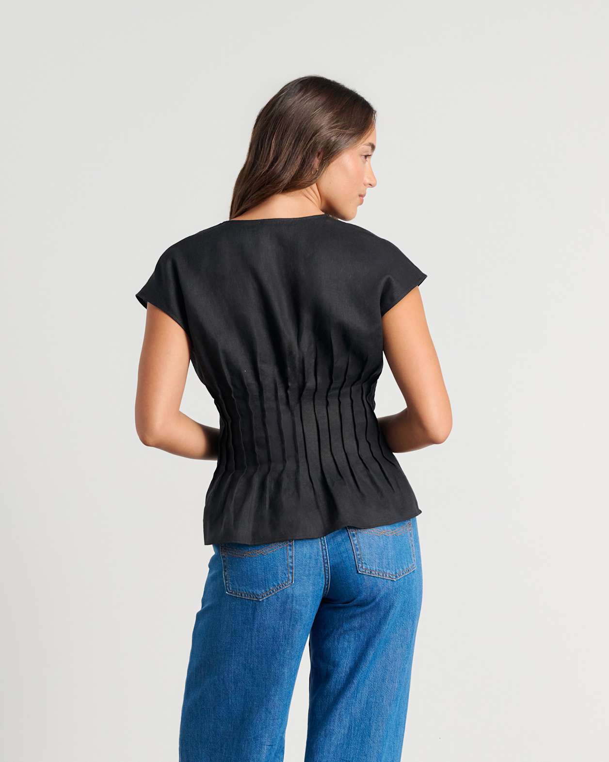 Delphine Pintuck Linen Blouse in BLACK
