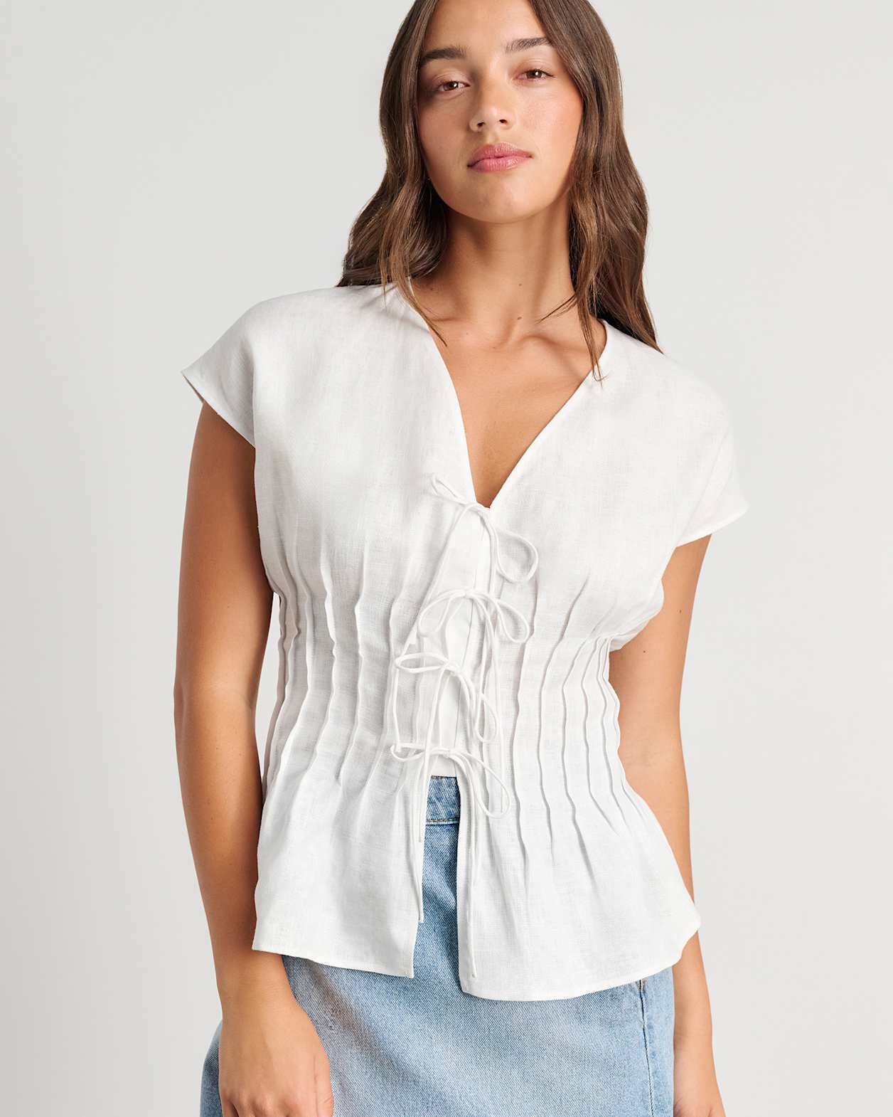 Delphine Pintuck Linen Blouse in WHITE