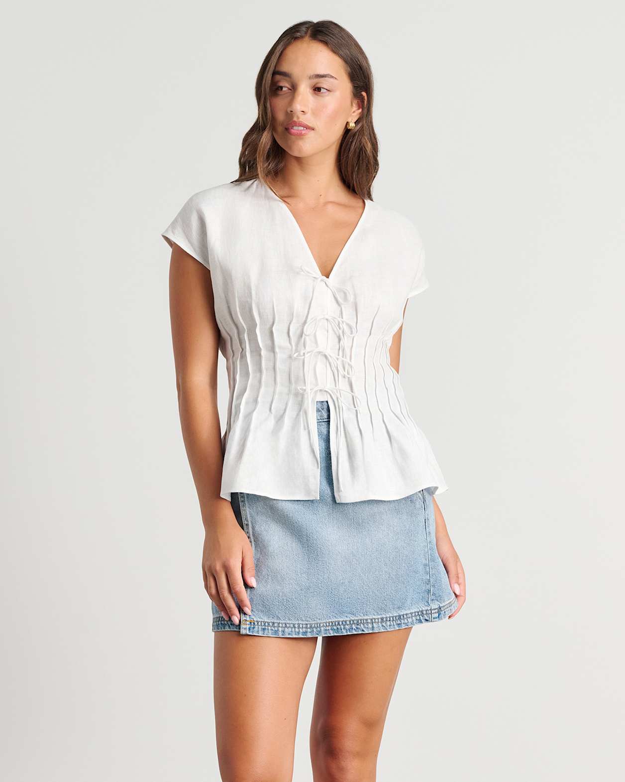 Delphine Pintuck Linen Blouse in WHITE