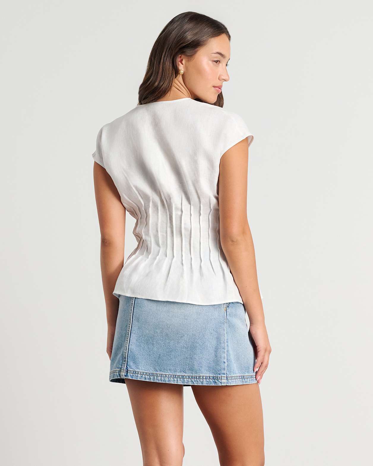 Delphine Pintuck Linen Blouse in WHITE