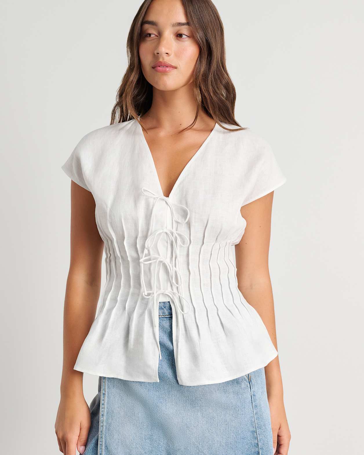 Delphine Pintuck Linen Blouse in WHITE
