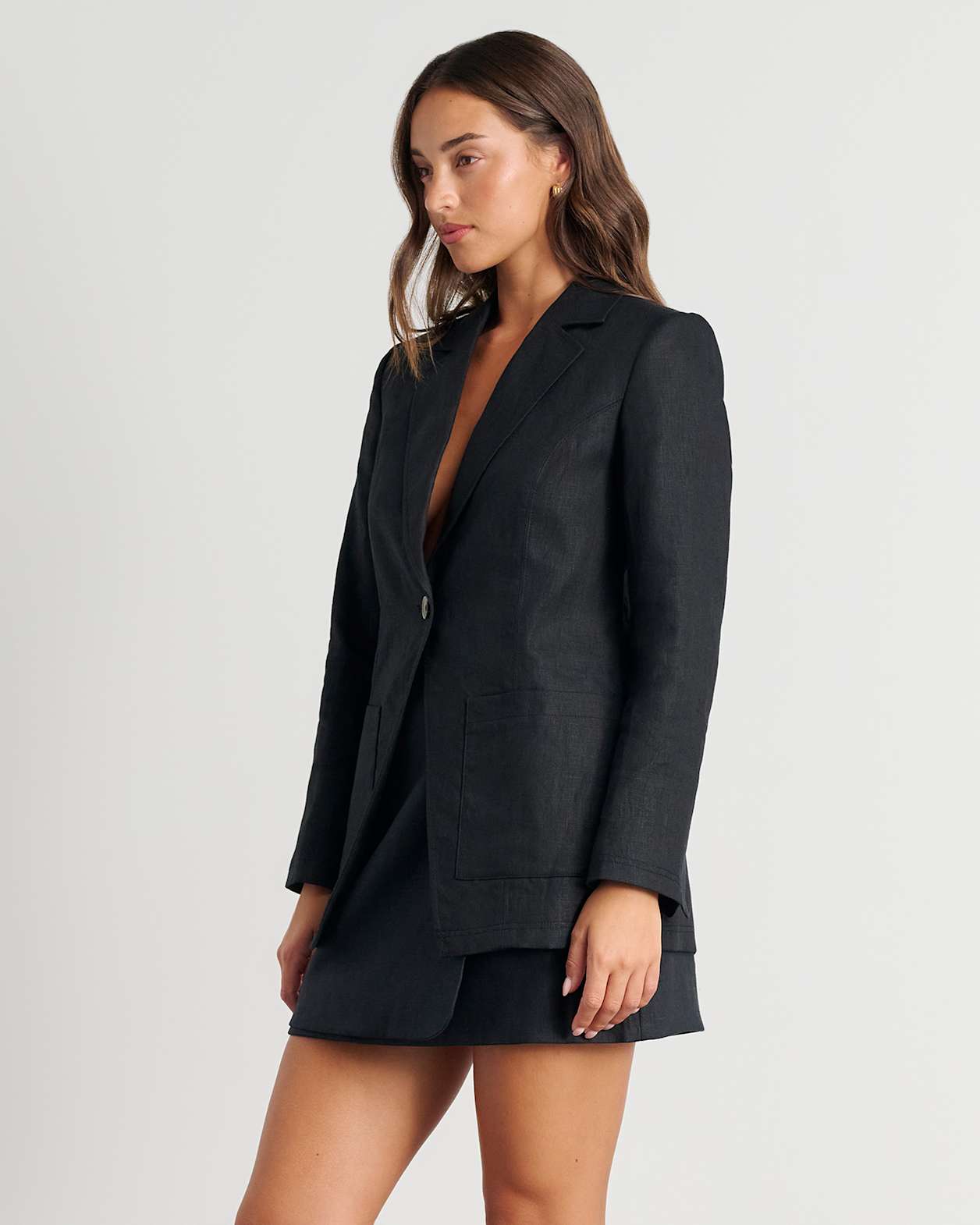 Kayla Linen Blazer in BLACK