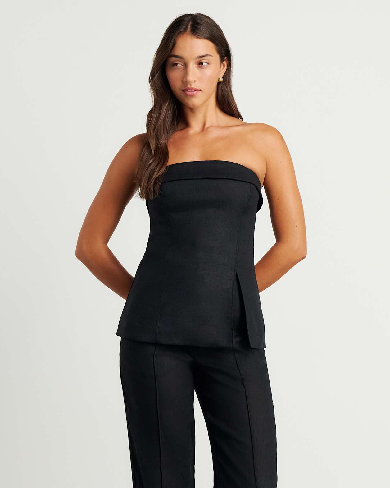 Kayla Linen Bustier in BLACK