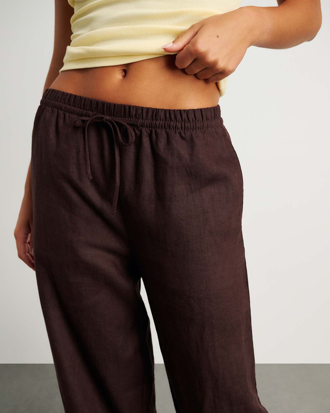 Ivy Linen Pant in DARK CHOCOLATE