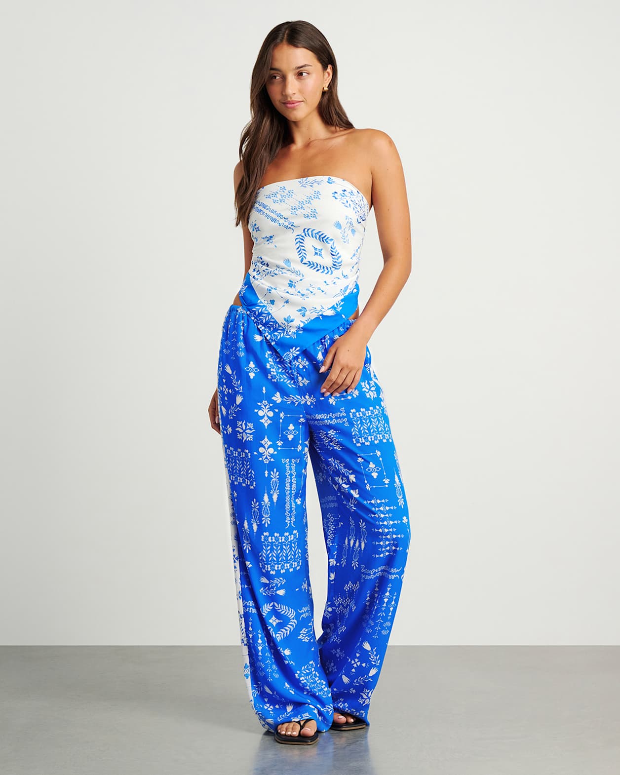 Kilde Scarf Top in IVORY/BLUE