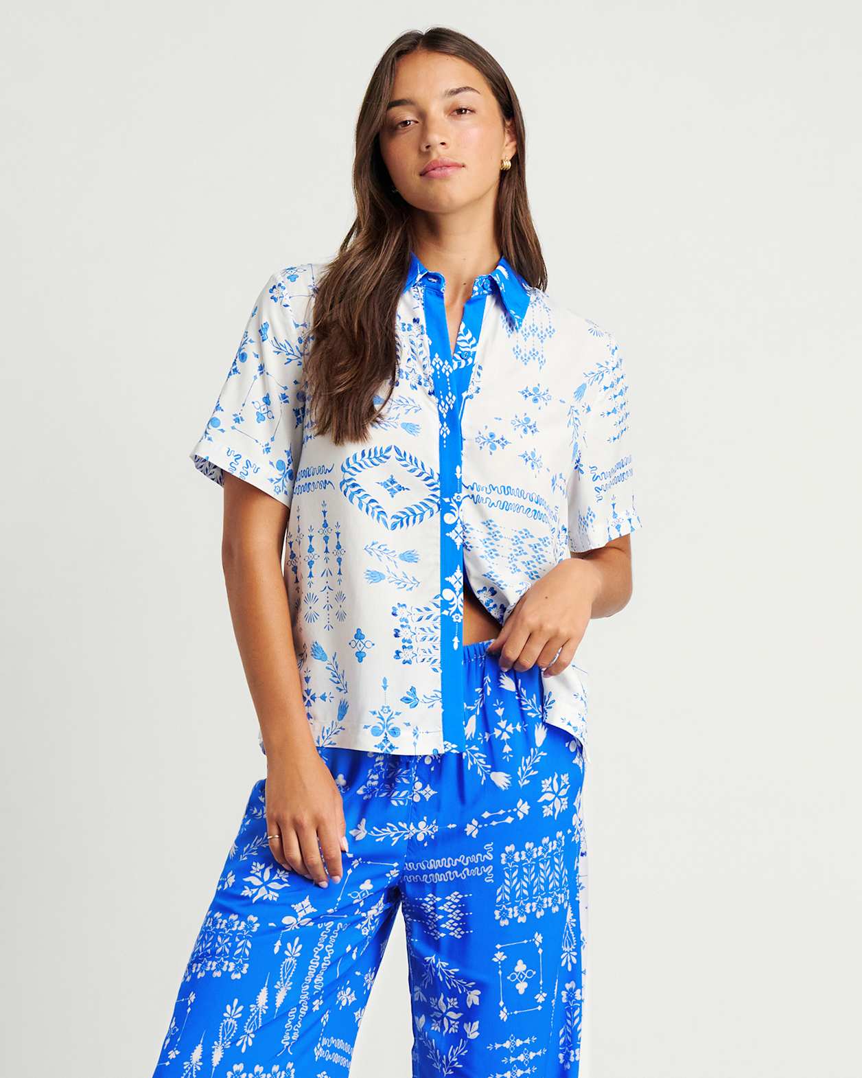 Kilde Relaxed Shirt in IVORY/BLUE