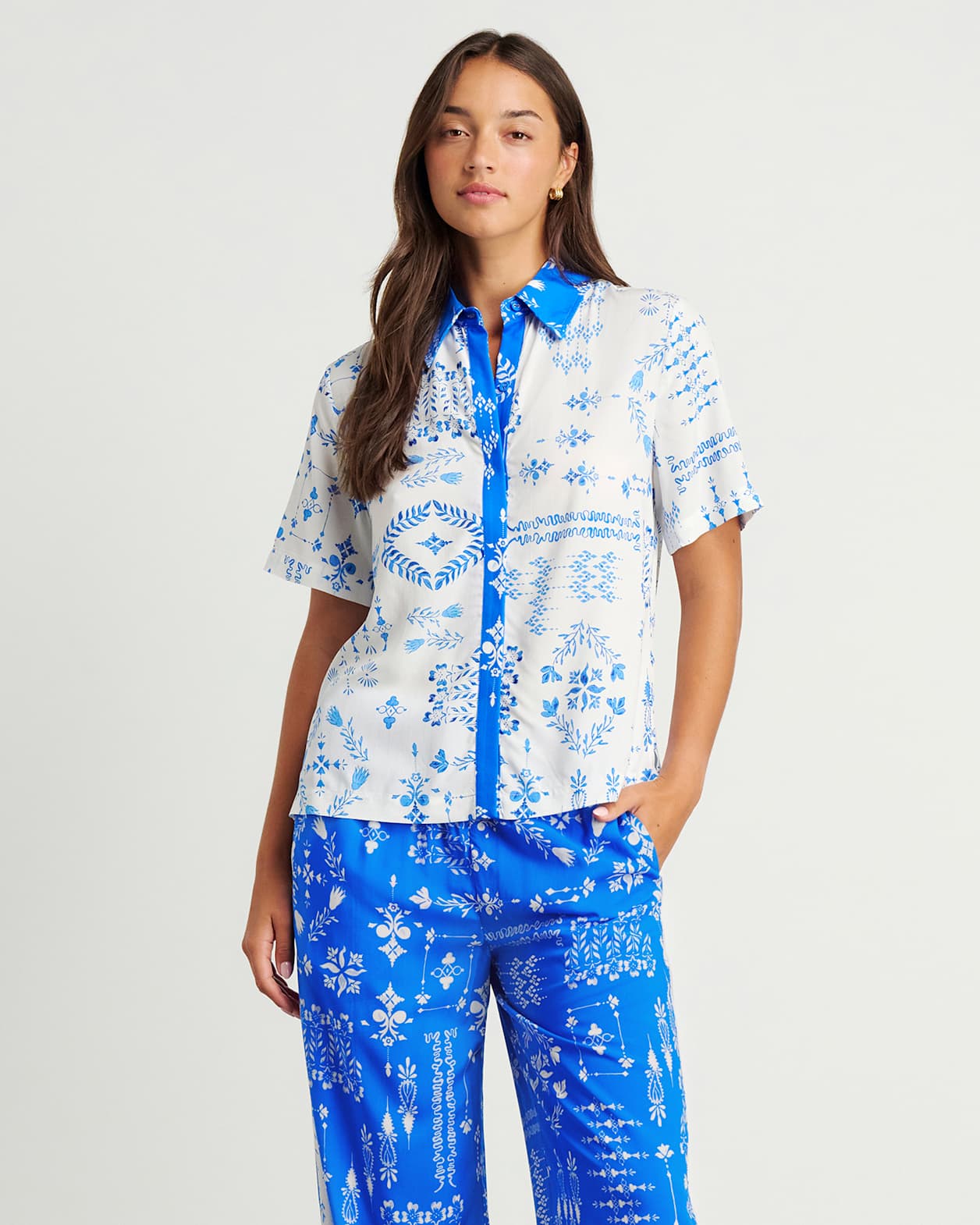 Kilde Relaxed Shirt in IVORY/BLUE