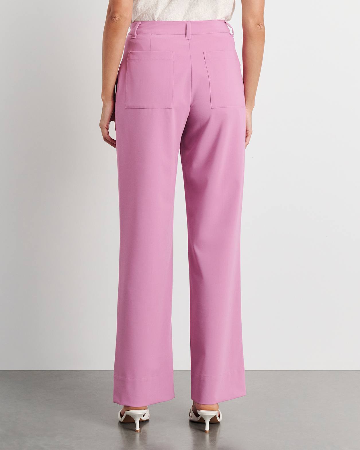 Gia Pintuck Pant in TERRAROSE