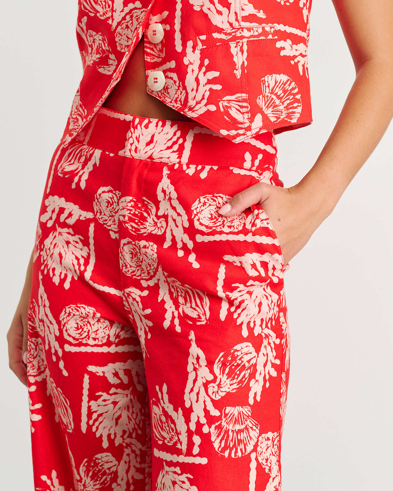 Seashell Pant in RED MULTI