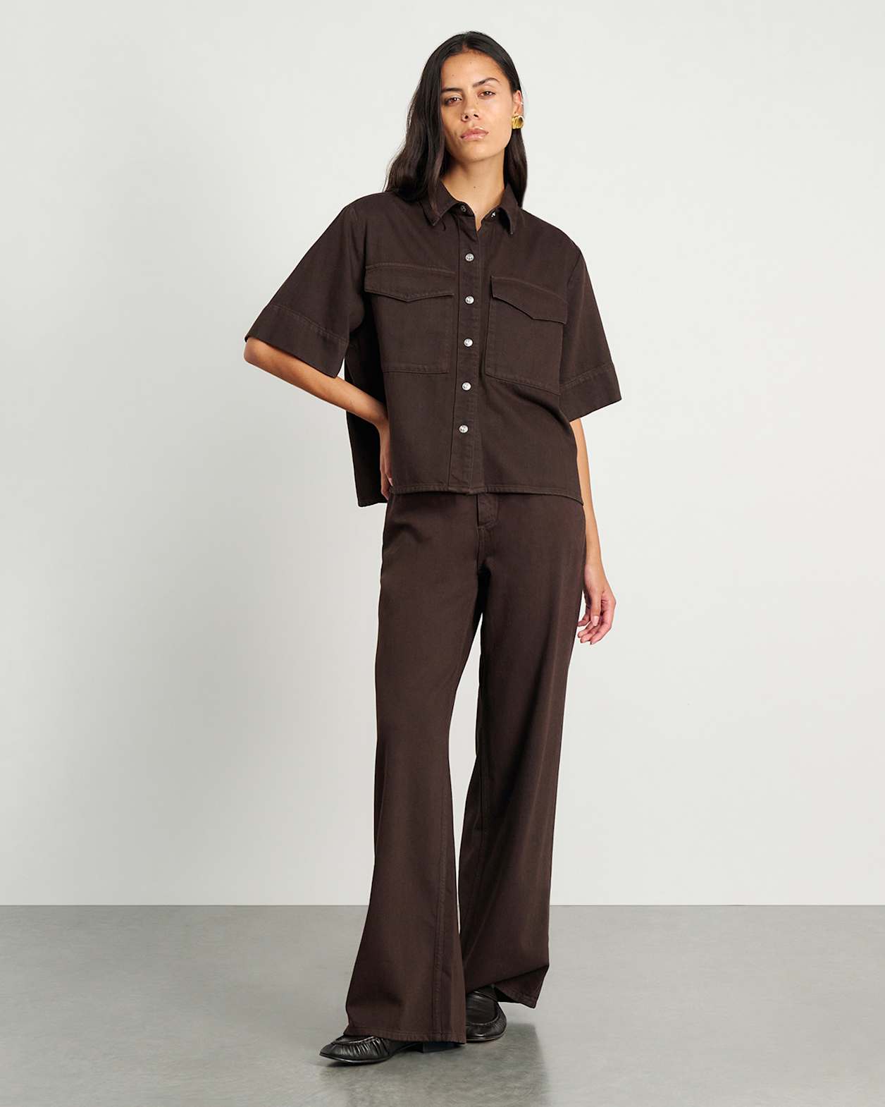 Loe Denim Shirt in DARK CHOCOLATE