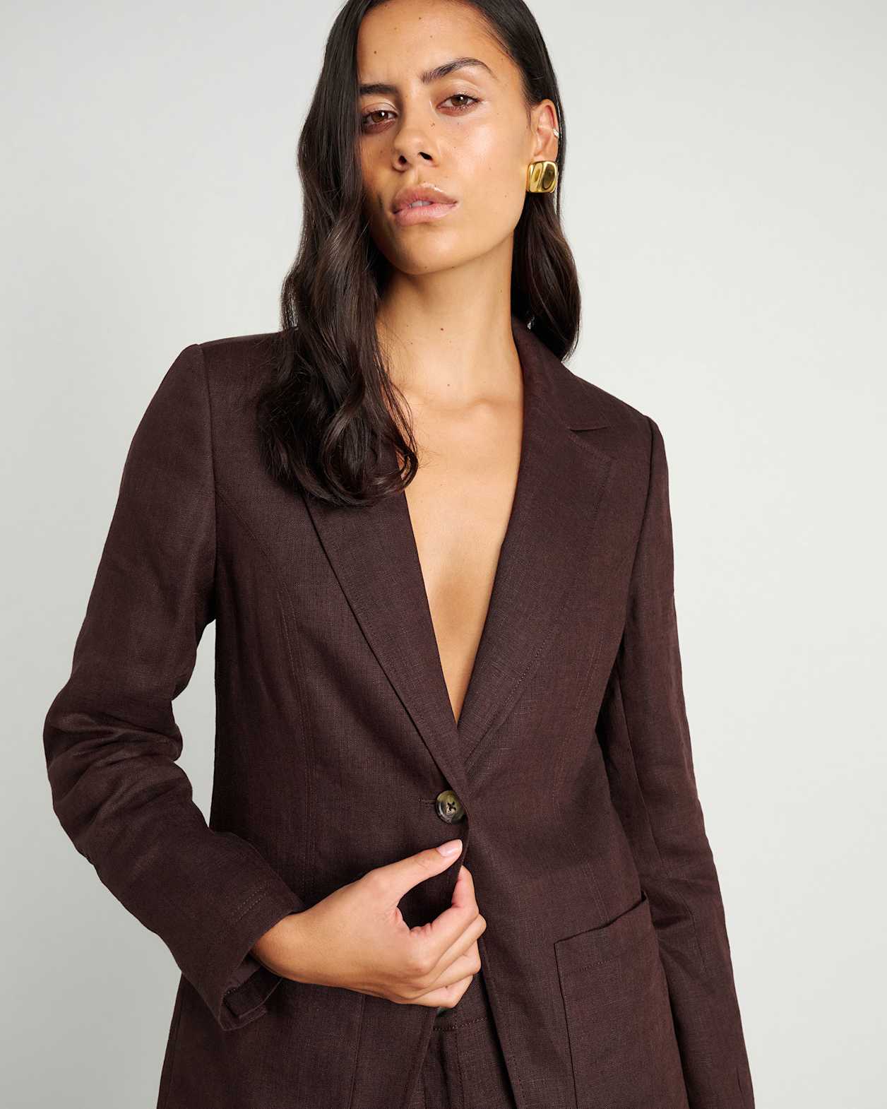 Kayla Linen Blazer in DARK CHOCOLATE