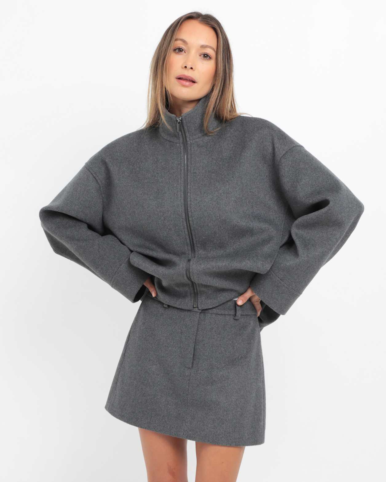 Rb X Jag Oversized Bomber in CHARCOAL