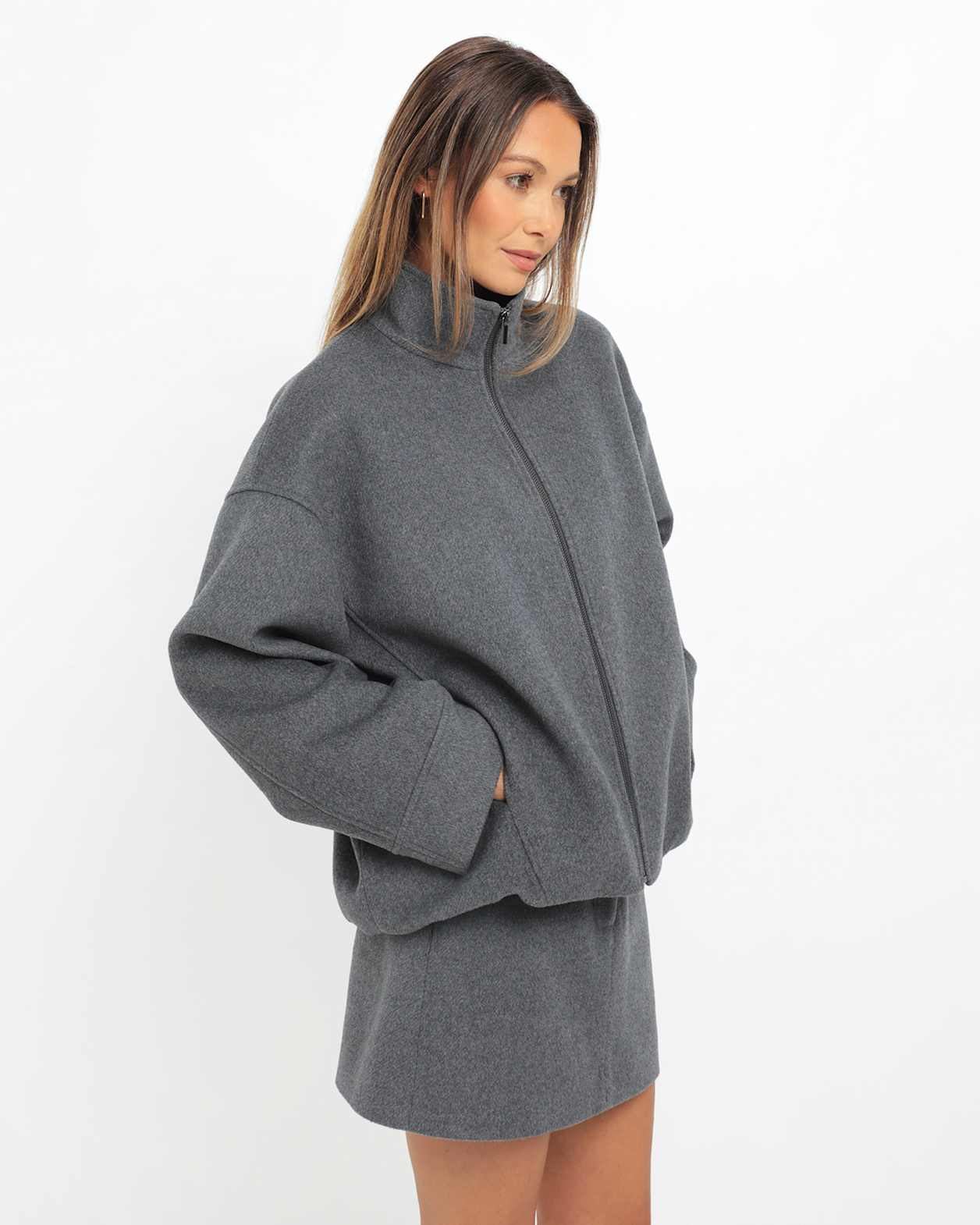 Rb X Jag Oversized Bomber in CHARCOAL