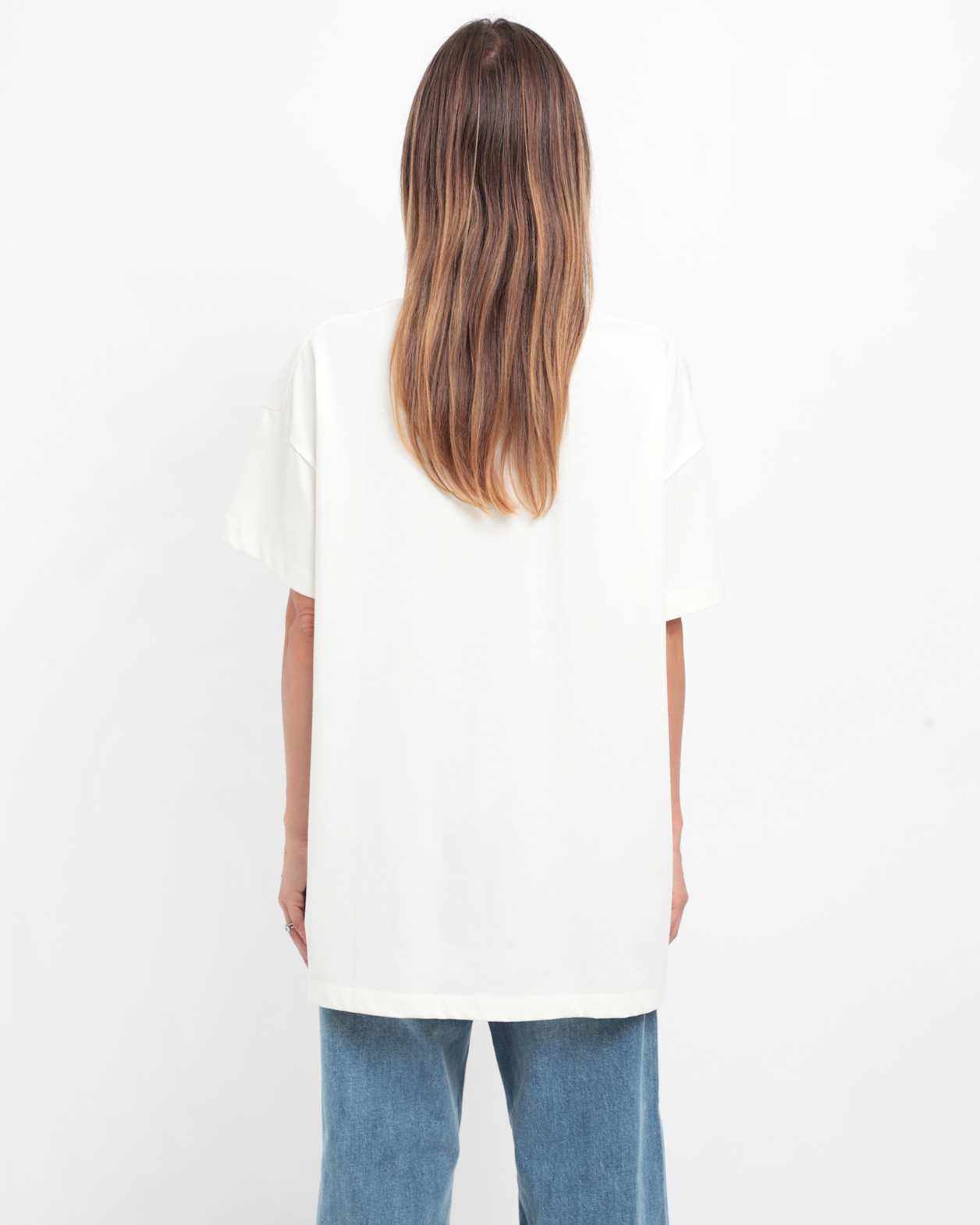 Rb X Jag Locale Oversized Tee in ECRU/NAVY