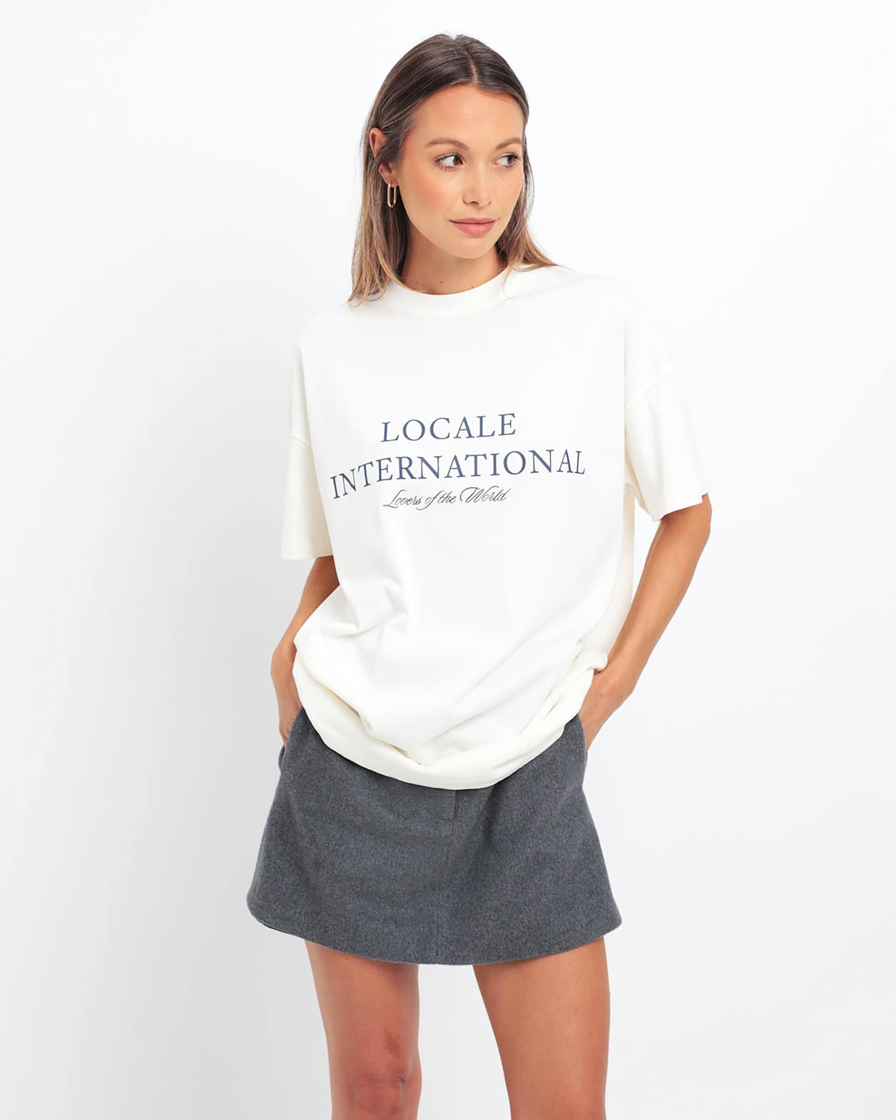 Rb X Jag Locale Oversized Tee in ECRU/NAVY