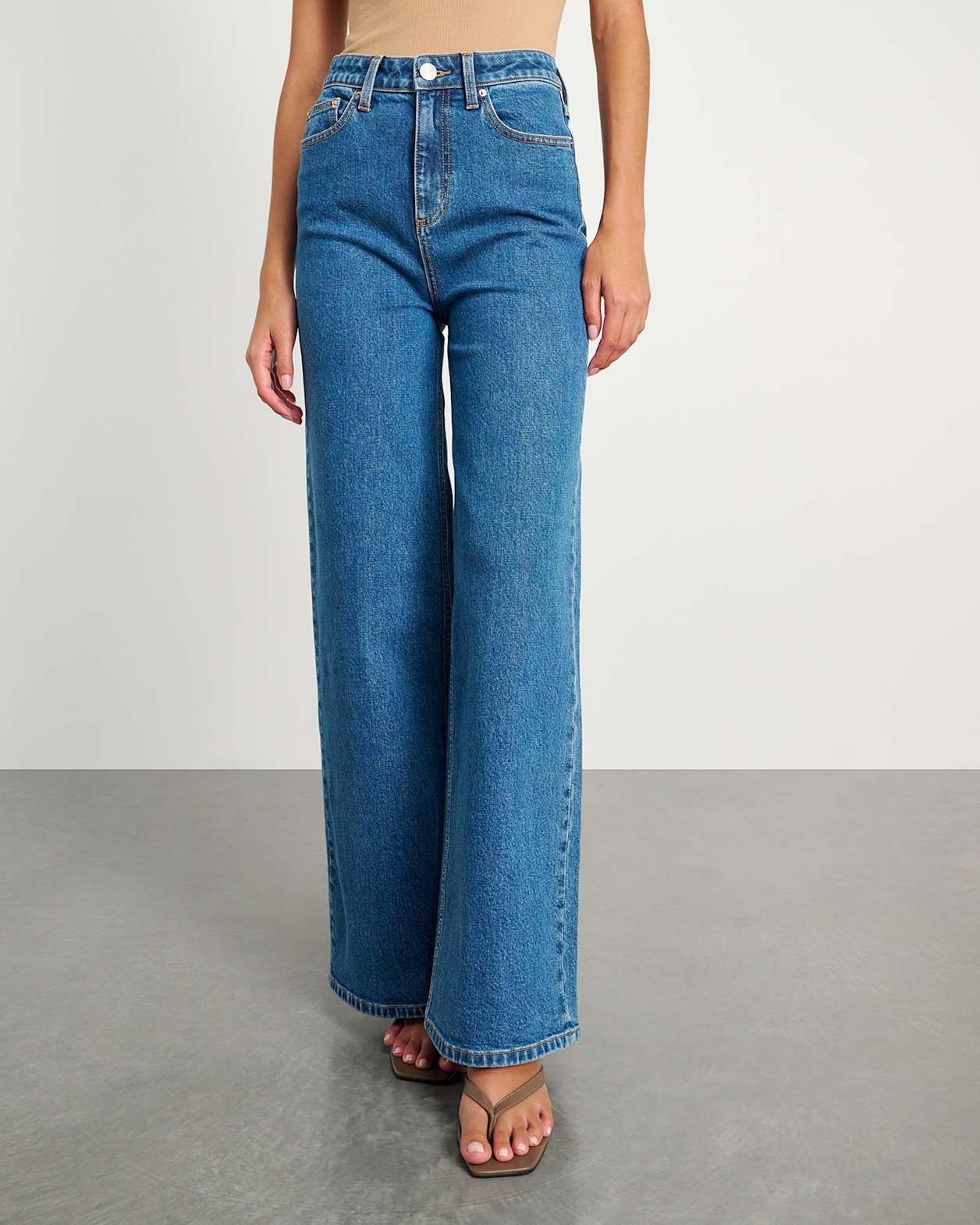 Sofia Marine Jean in BLUE WASH