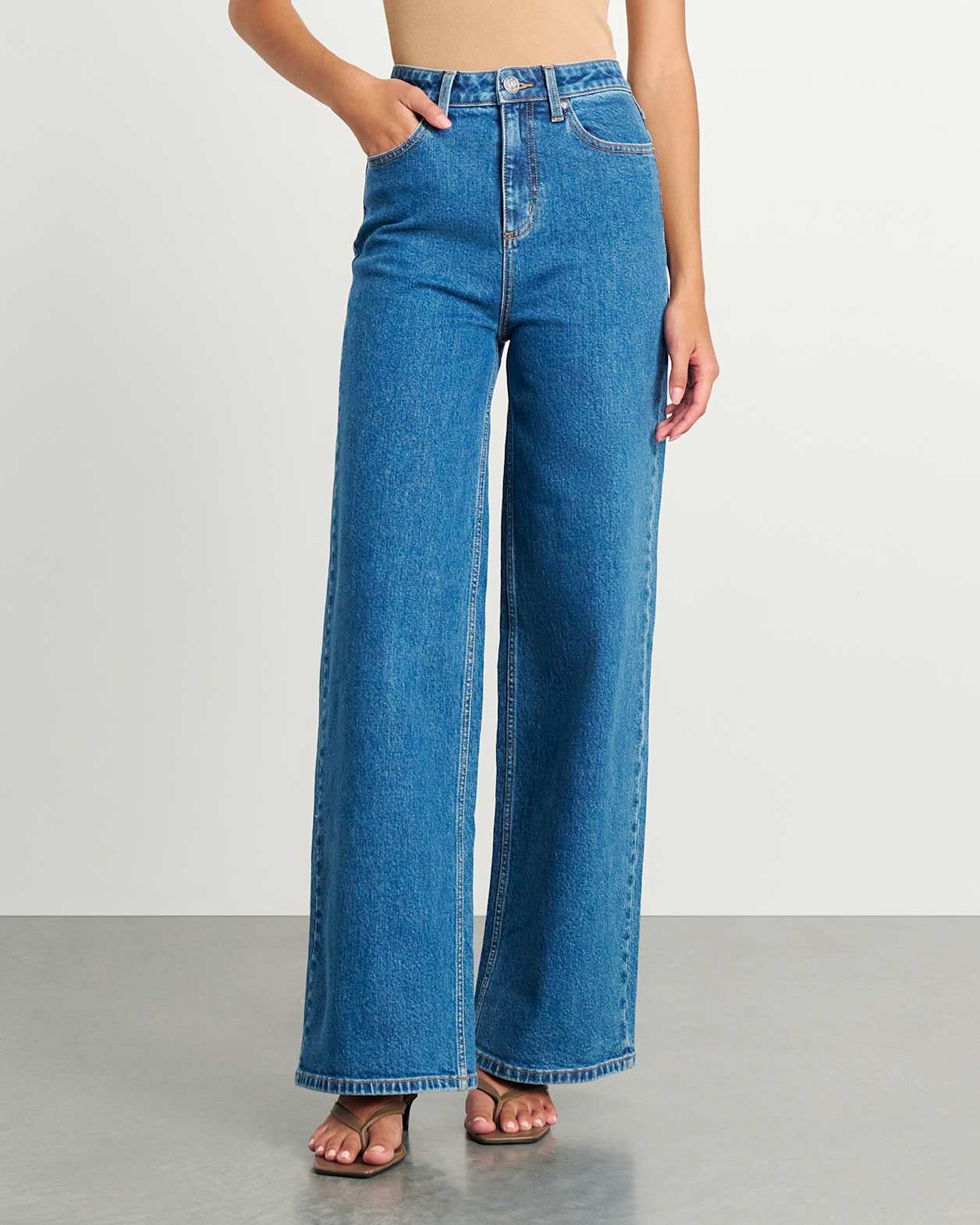 Sofia Marine Jean in BLUE WASH