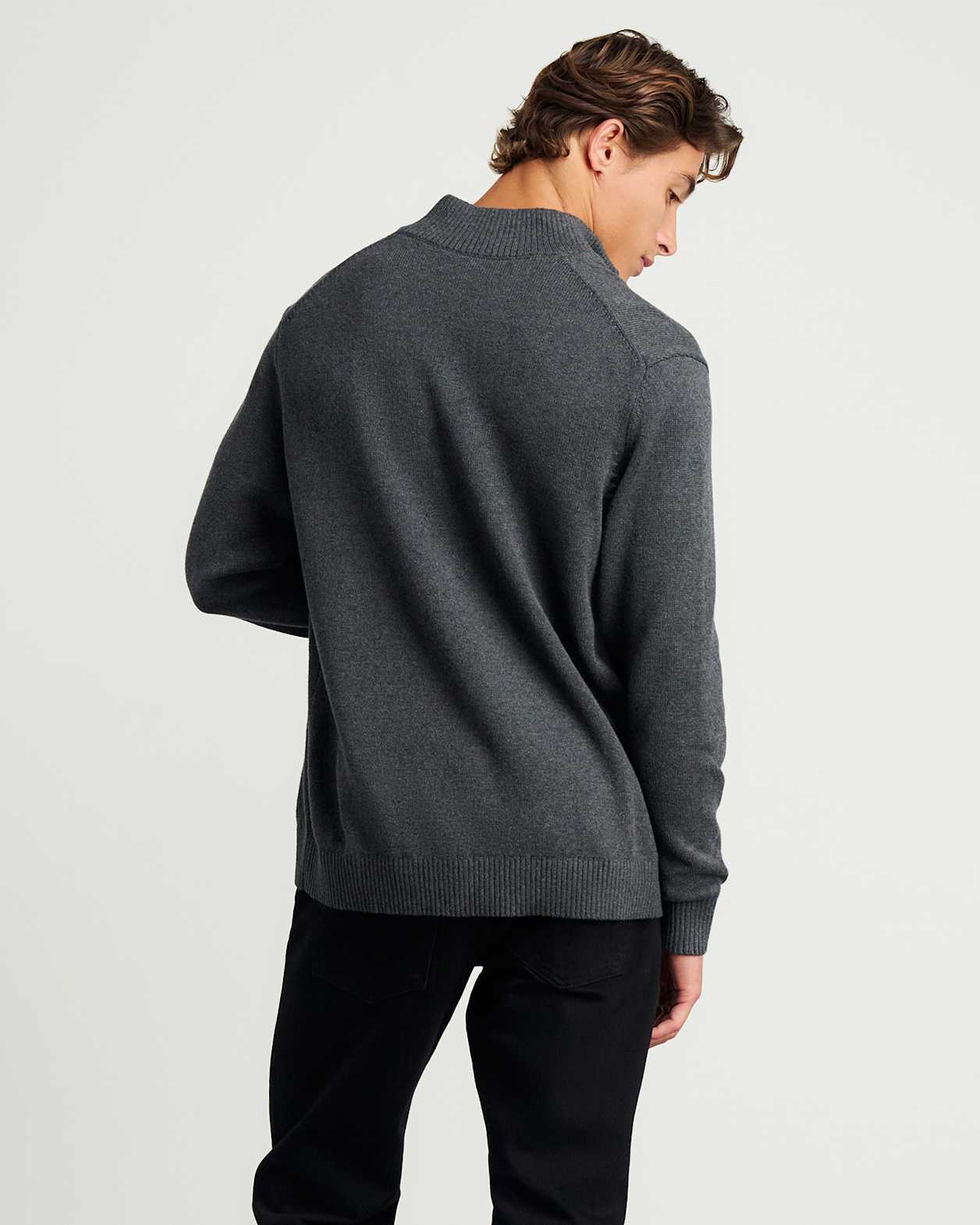 Tanner Cotton 1/4 Zip in CHARCOAL
