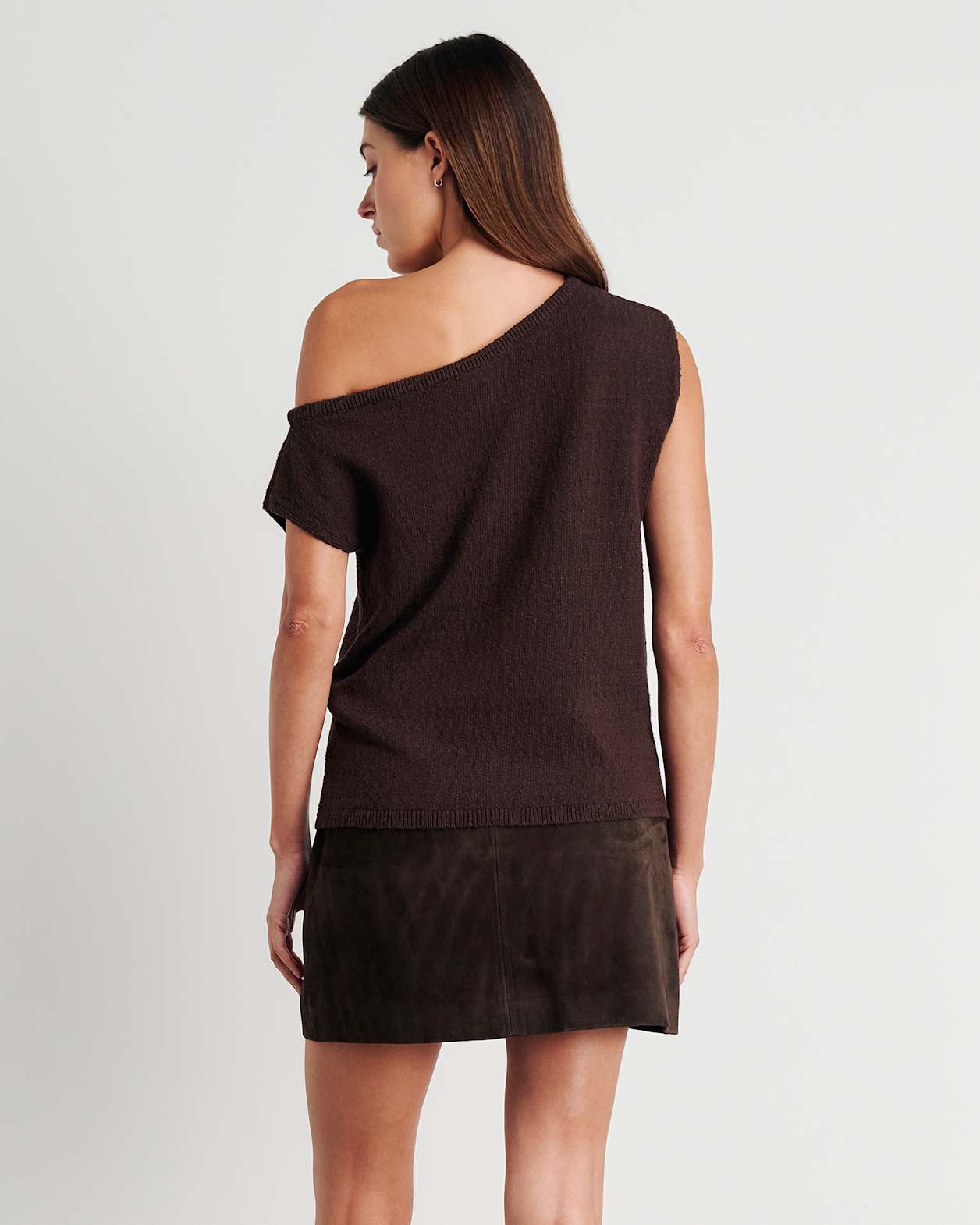 Arden Off Shoulder Knit in DARK CHOCOLATE