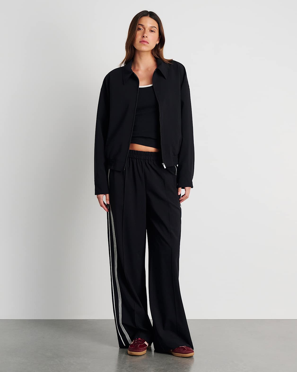Gia Pull On Pant in BLACK