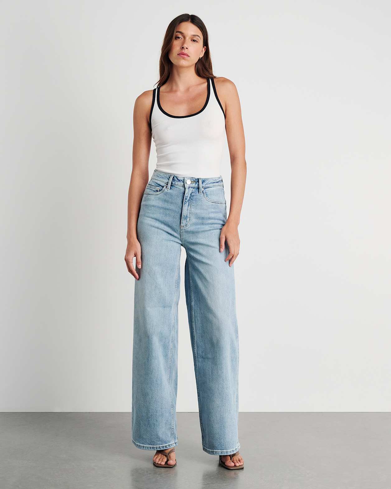 Sofia Marine Jean in LIGHT VINTAGE WASH