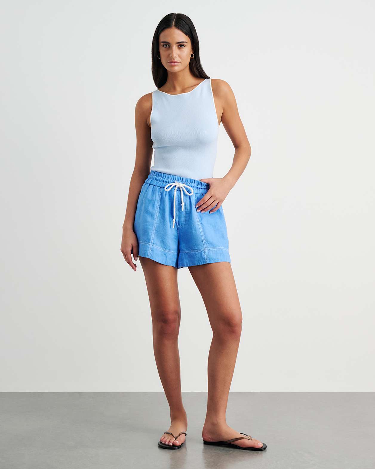 Gigi Linen Pull On Short in AZURE