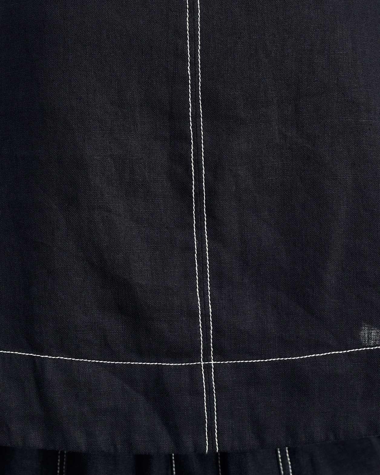 Sabine Linen Scoop Cami in BLACK