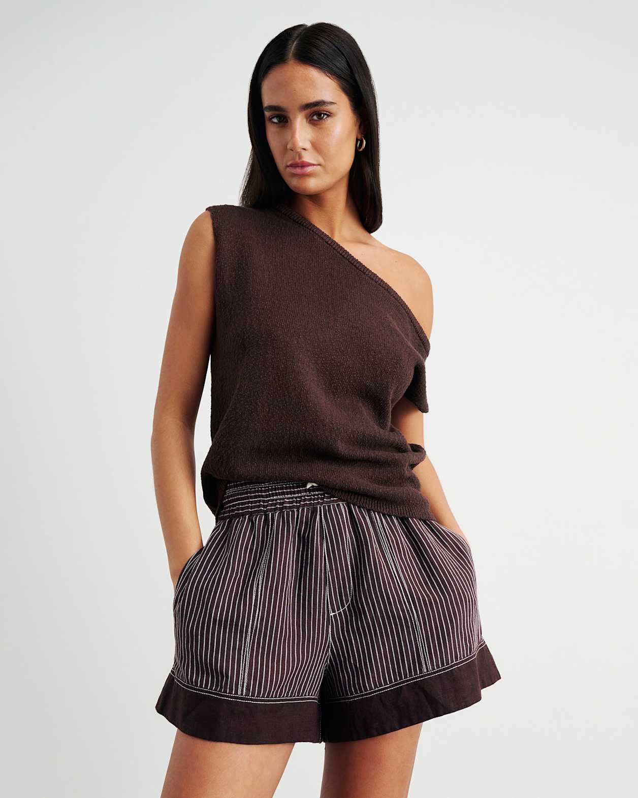 Arden Off Shoulder Knit in DARK CHOCOLATE