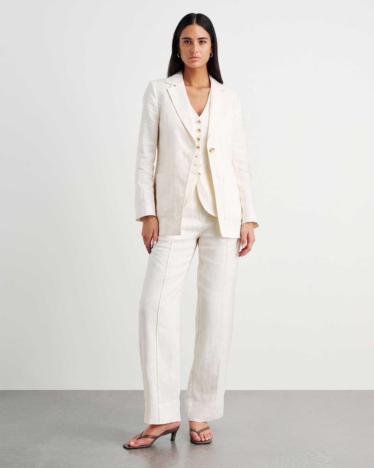 Kayla Linen Pintuck Pant in MILK