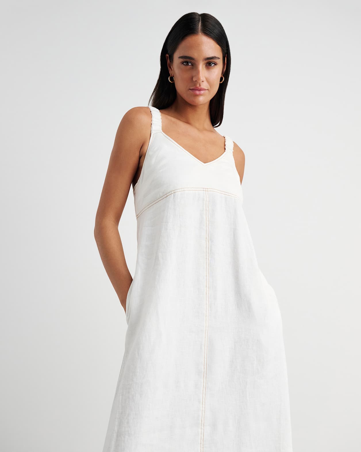 Sara Linen Midi Dress in WHITE