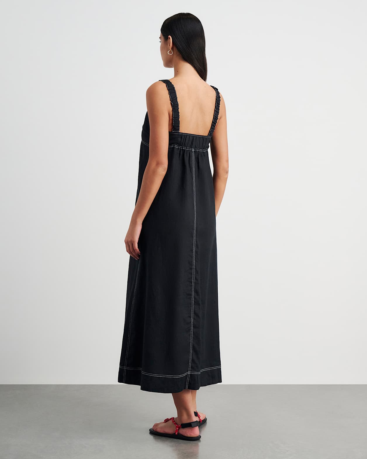 Sara Linen Midi Dress in BLACK