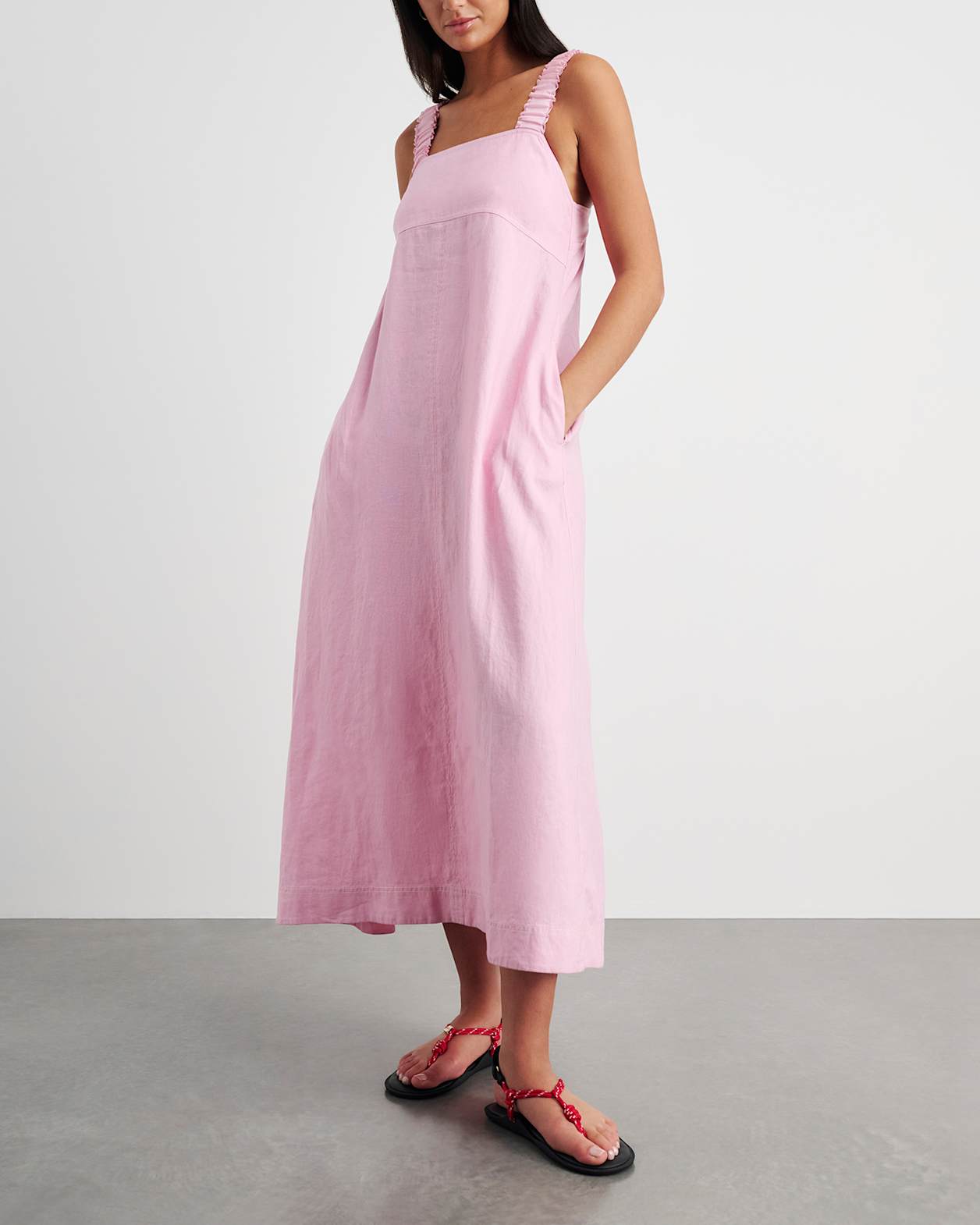 Kiki Elastic Strap Maxi Dress in DUSTY PINK