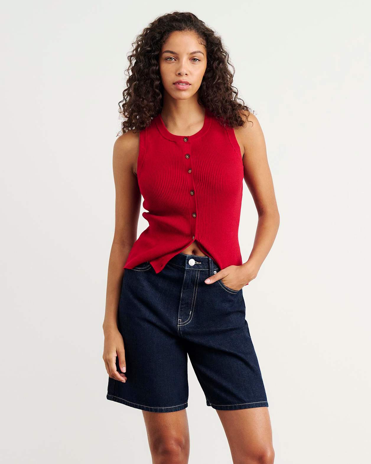 Selene Knit Vest in DEEP RED
