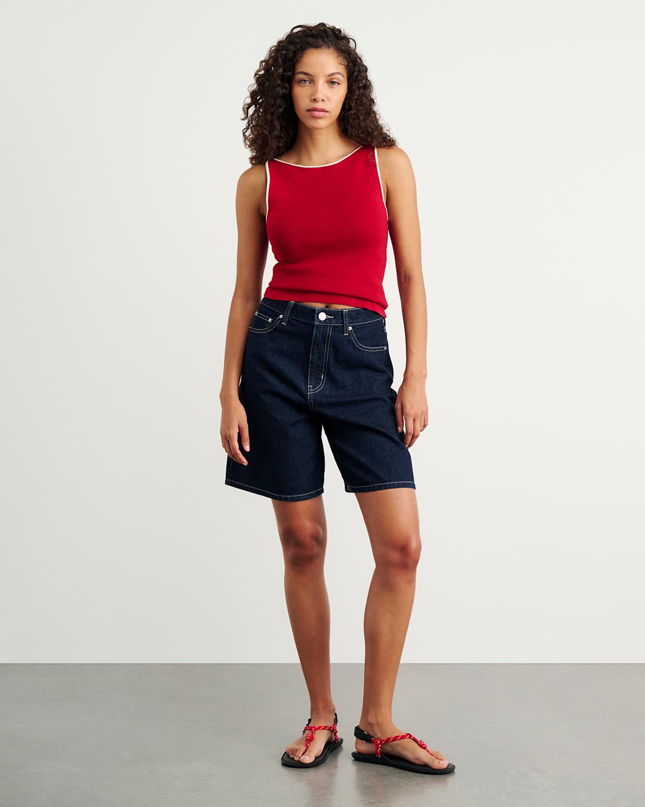 Lydia Contrast Knit Tank in DEEP RED