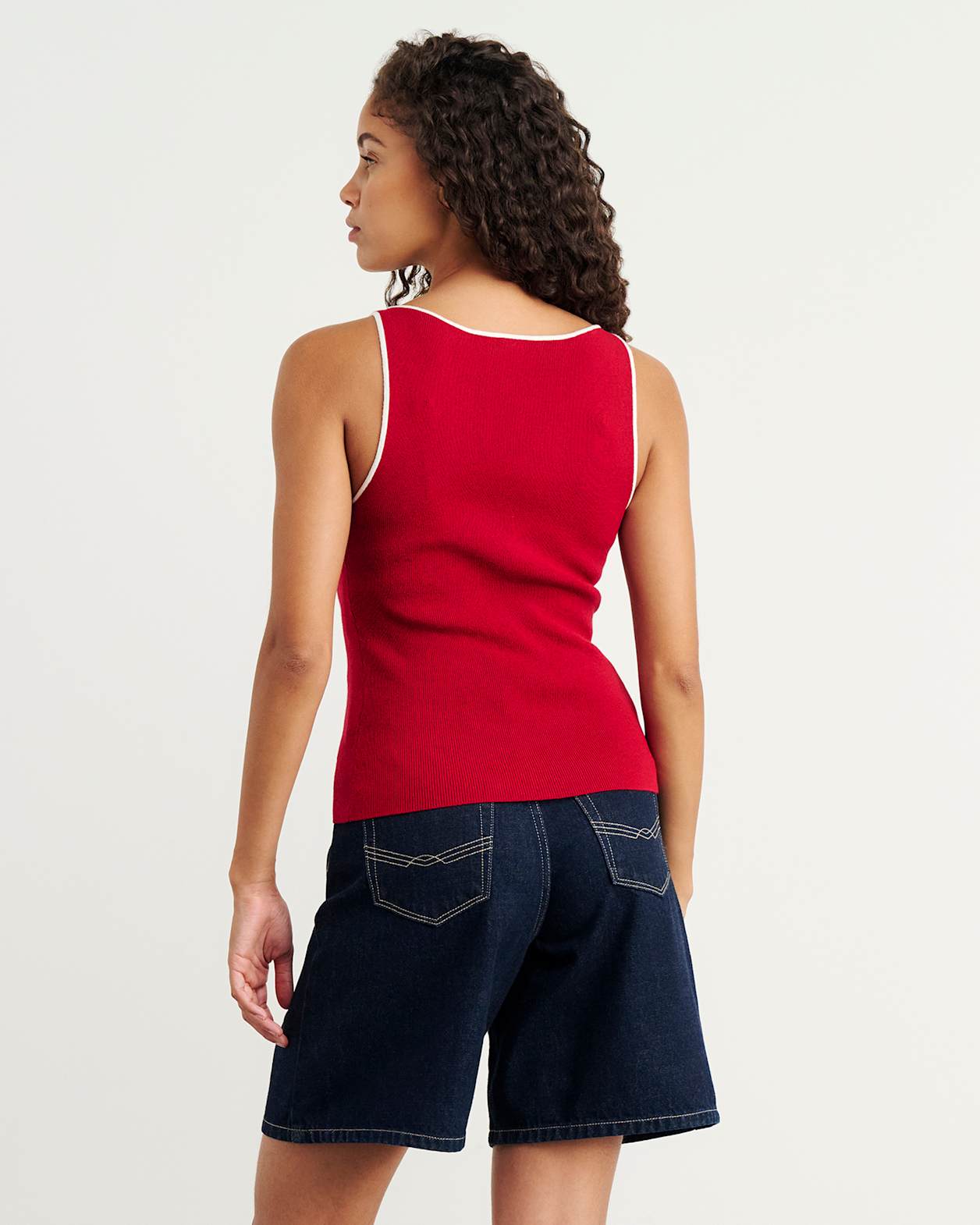 Lydia Contrast Knit Tank in DEEP RED