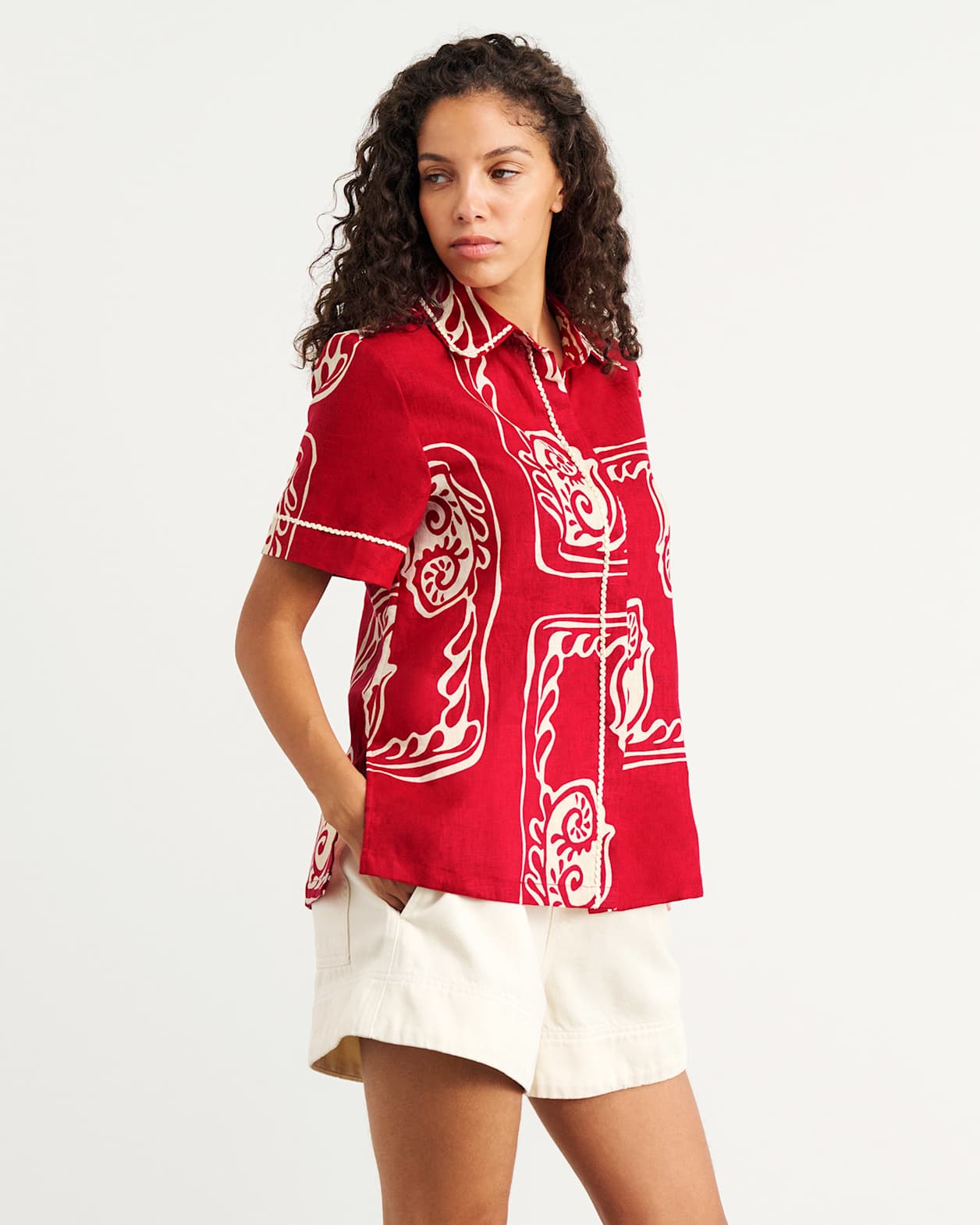 Ceeze Linen Short Sleeve Shirt in RED MULTI