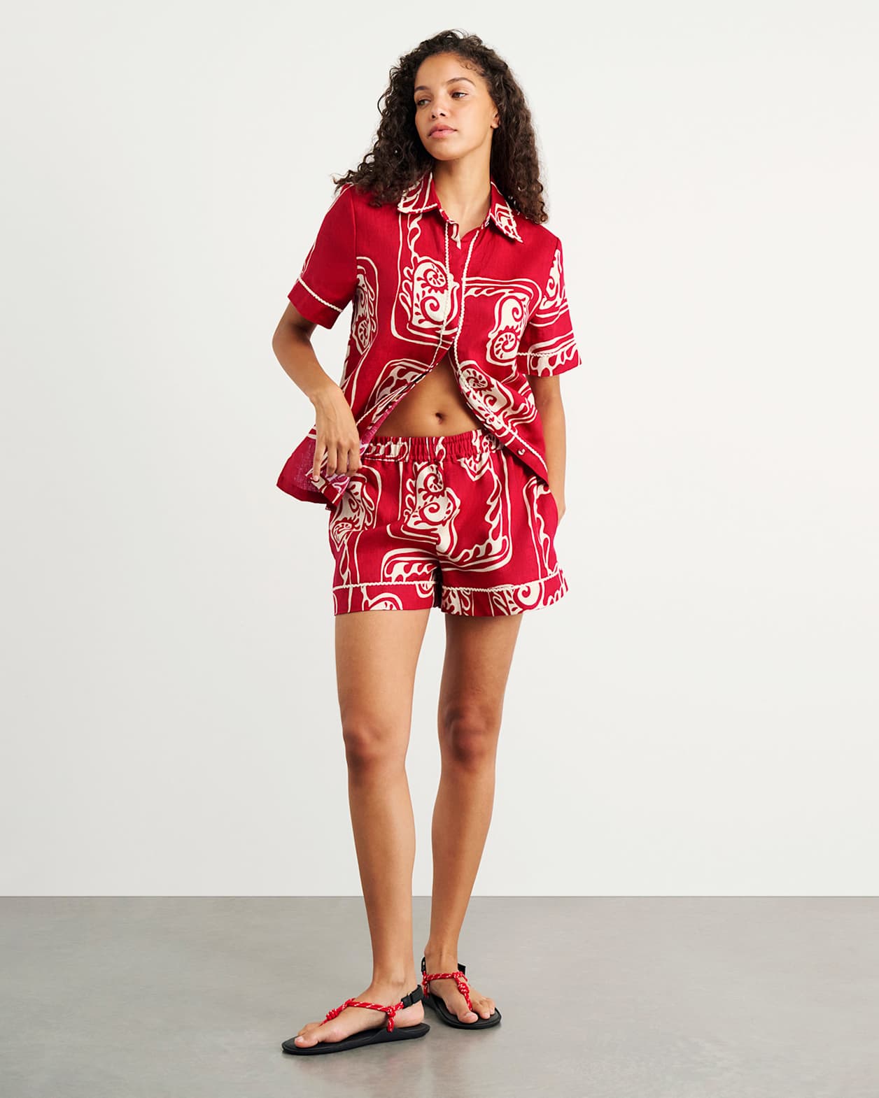 Ceeze Linen Short Sleeve Shirt in RED MULTI