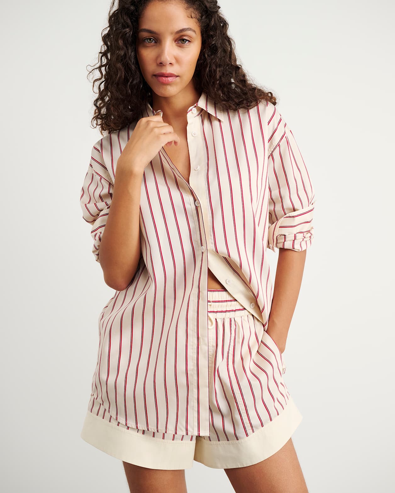 Gigi Poplin Relaxed Shirt in RED/WHITE