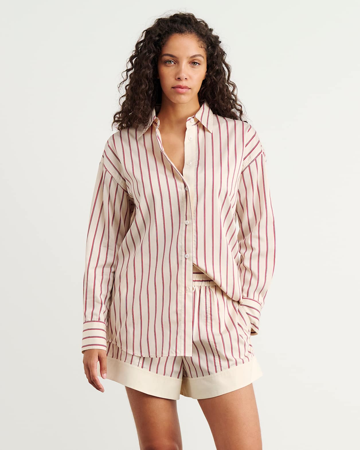 Gigi Poplin Relaxed Shirt in RED/WHITE