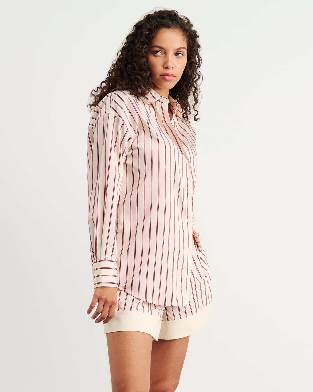 Gigi Poplin Relaxed Shirt in RED/WHITE