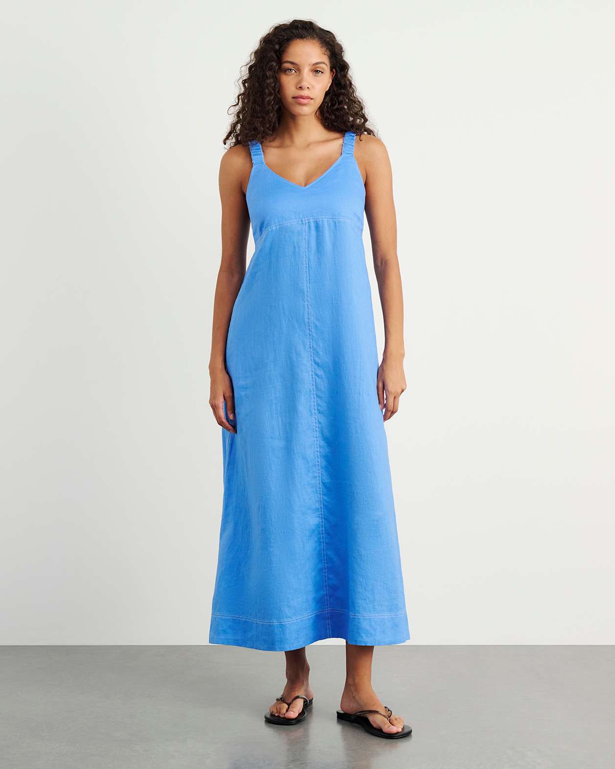 Sara Linen Midi Dress in AZURE