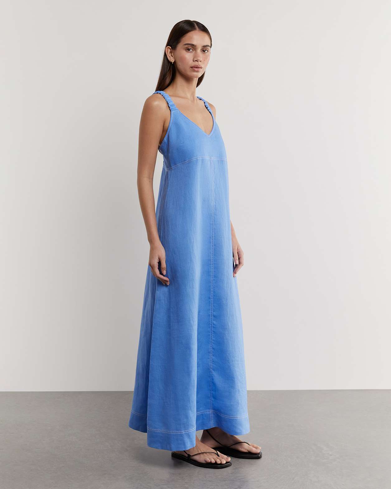 Sara Linen Midi Dress in AZURE