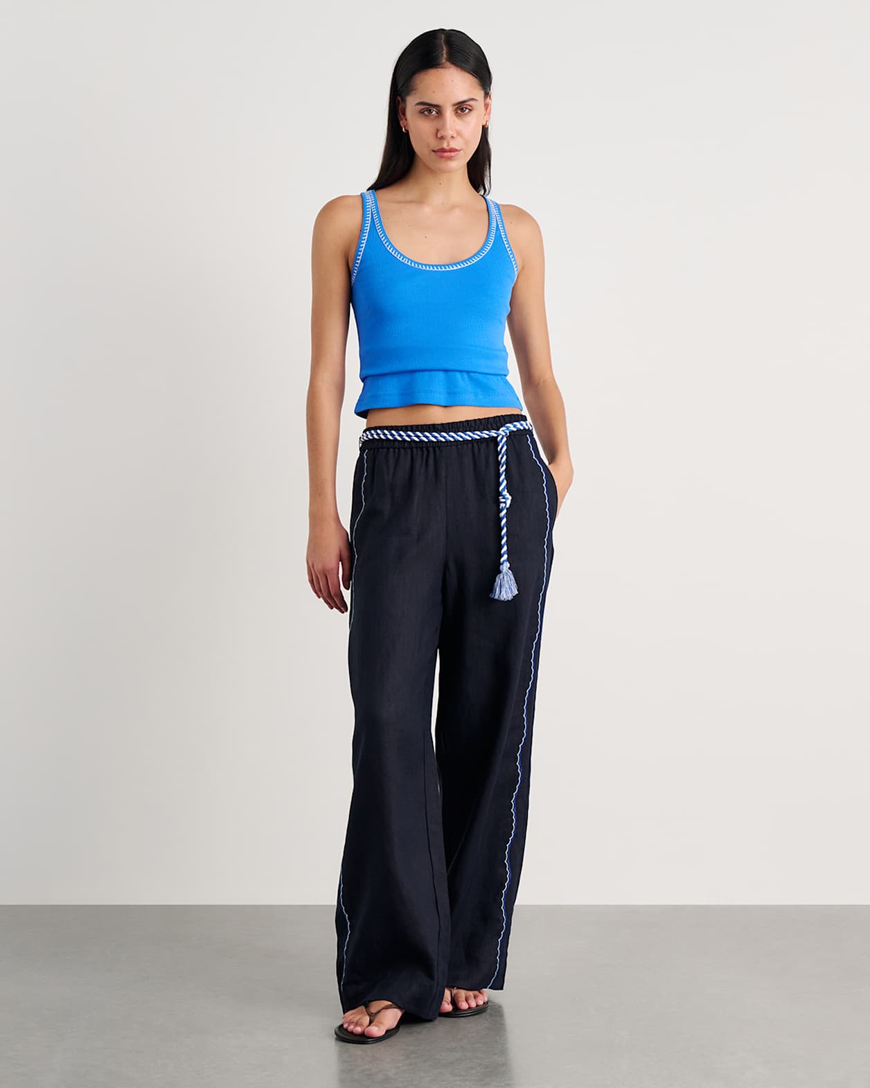 Seahorse Linen Pull On Pant in INK
