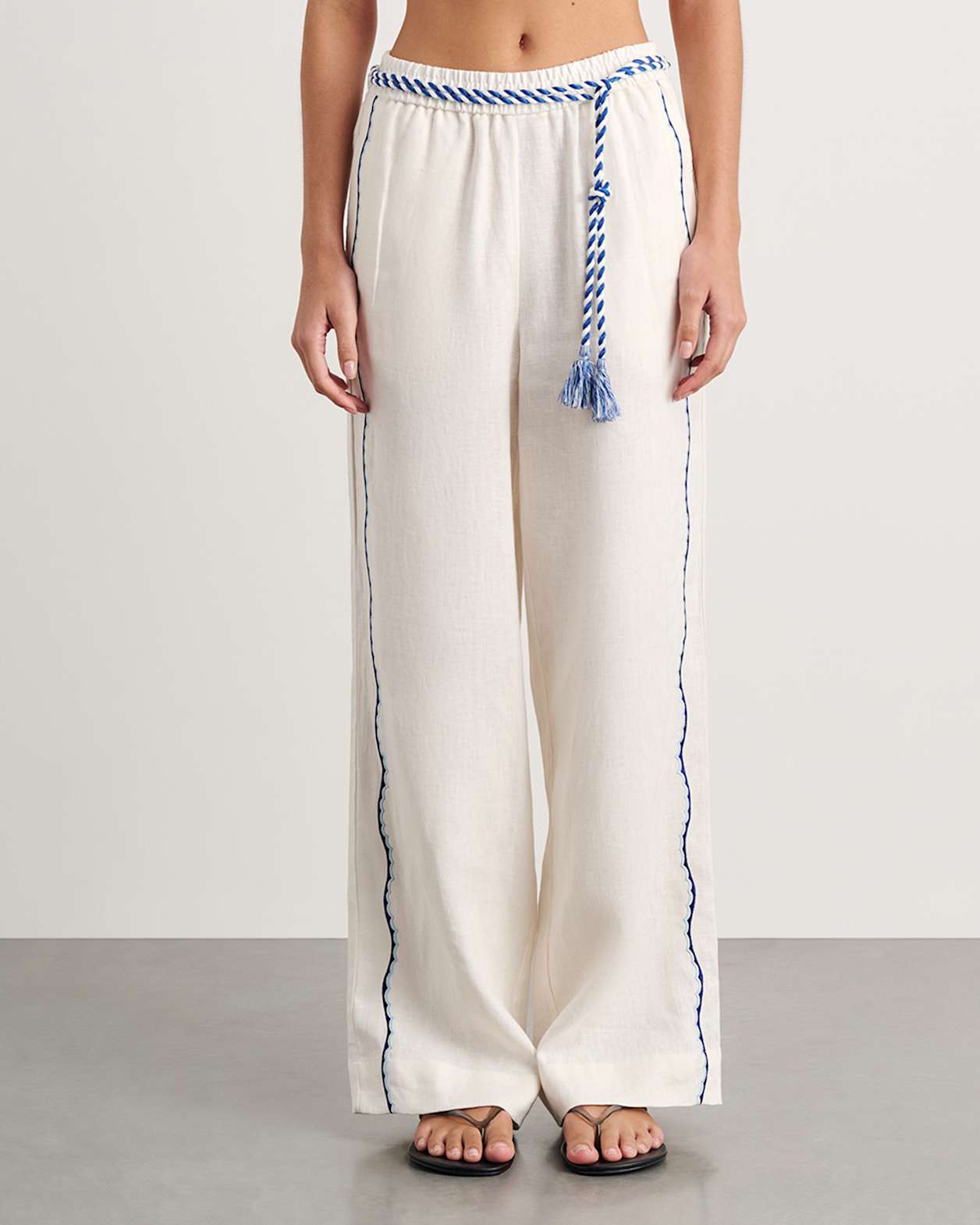 Seahorse Linen Pull On Pant in MILK