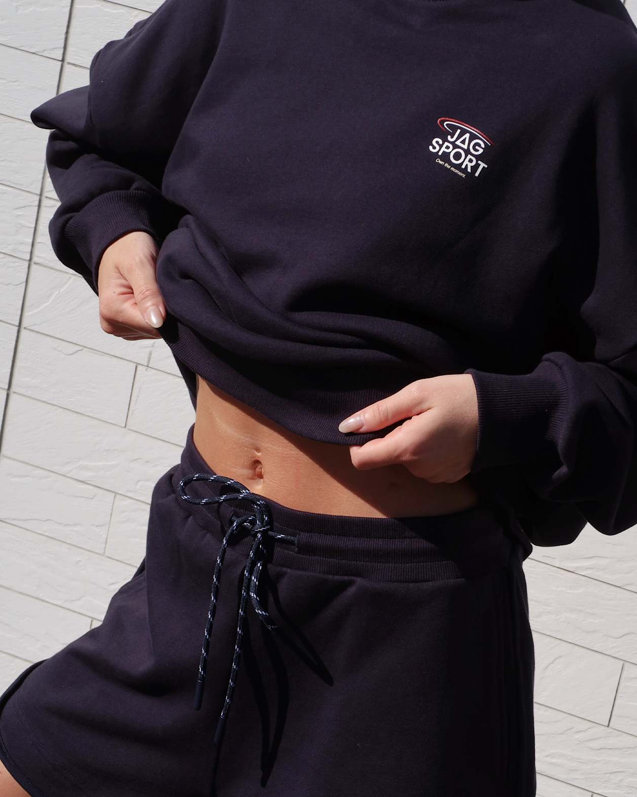 Aston Sweat Short in NAVY
